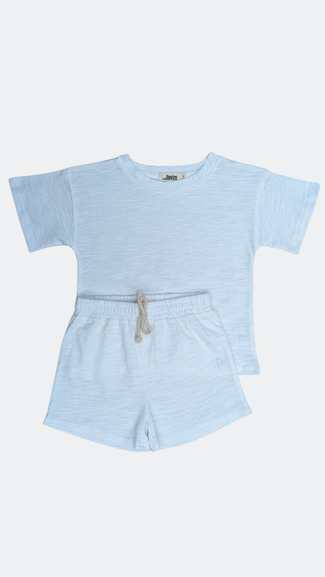 Ensemble  T-shirt  et Short Blanc en Coton Biologique