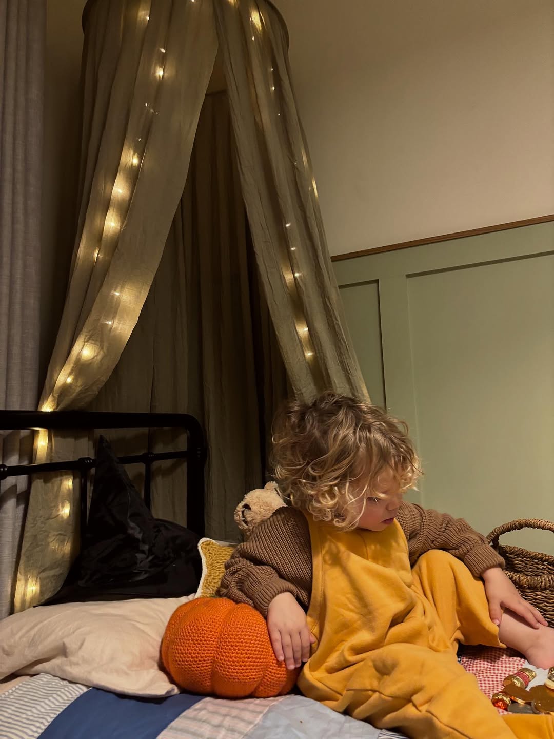 Pull de Noël en forme de renne